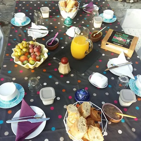 D'hotes Du Parc D'espagne Bed & Breakfast *